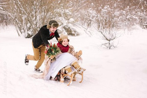 Особенности зимней свадьбы, свадьба зимой, достоинства зимней свадьбы, плюсы свадьбы зимой