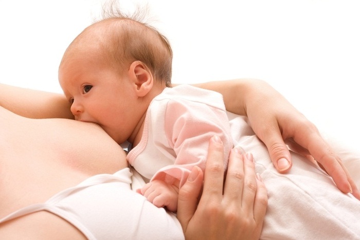 кормление новорожденных, как кормить грудью, как кормить новорожденного