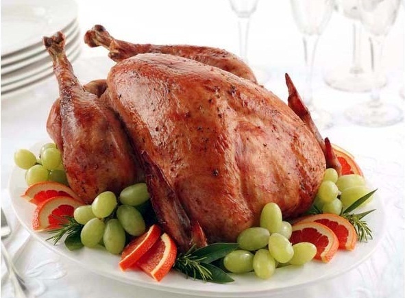 Ешь и худей! Корнелия Манго: курица гриль, салат из помидоров и творога, чизкейк с ягодами. Онлайн