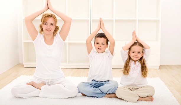 Детская йога: Изучение и повторение позиций йоги. Онлайн