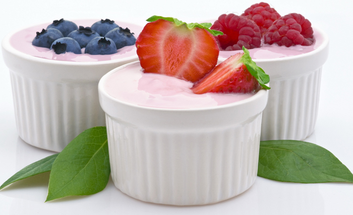 Как выбрать полезный йогурт