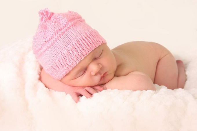 как выбрать постельное белье для новорожденного, каким должно быть постельное белье для новорожденного